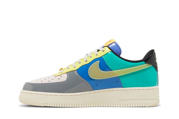 Nike Air Force 1 Low SP Undefeated Multi-Patent Community Sneakers
