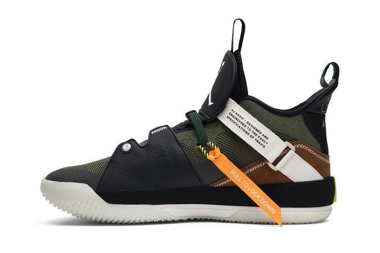 Air Jordan XXXIII Travis Scott