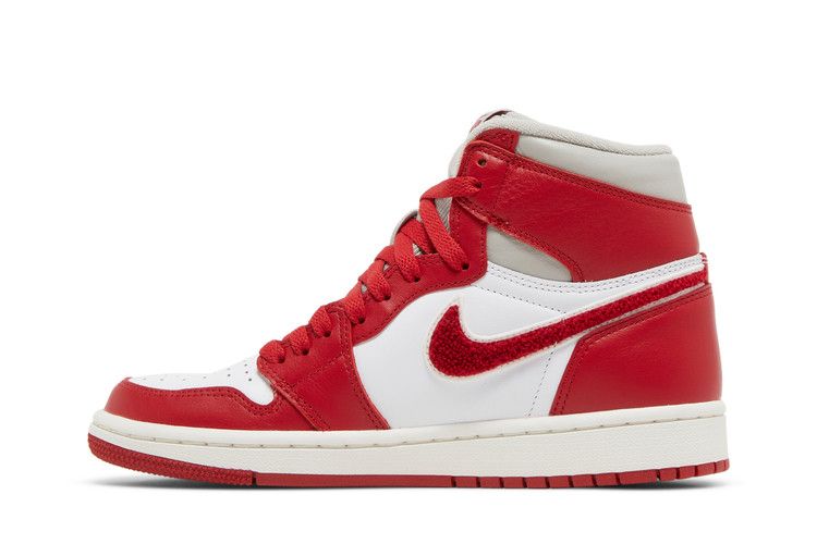 Air Jordan 1 Retro High OG Varsity Red (Women's)