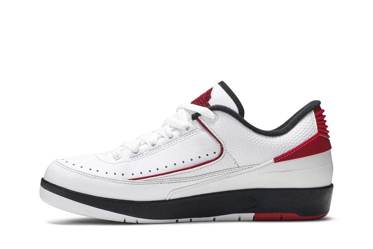 Air Jordan 2 Retro Low Chicago (2016)