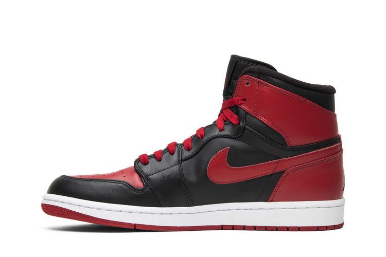 Air Jordan 1 Retro Chicago Bulls (2009)