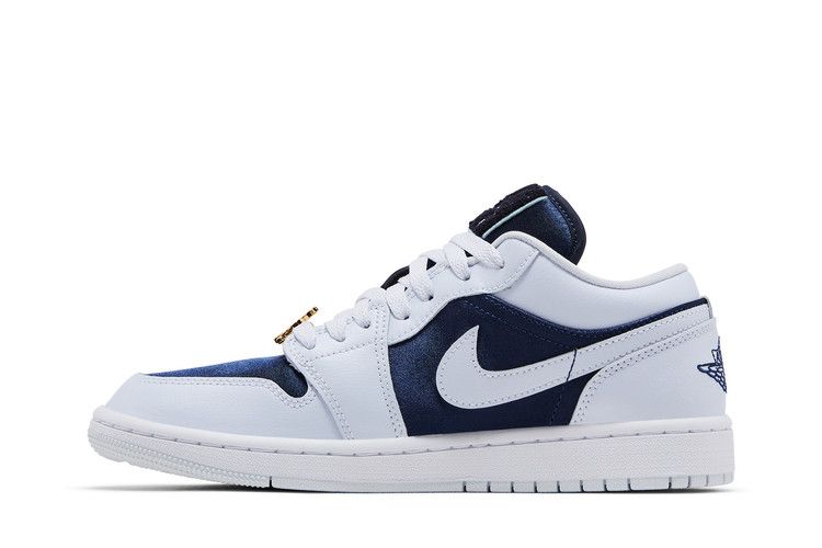 Air Jordan 1 Low SE Football Grey White Gym Red Midnight Navy (Women's)