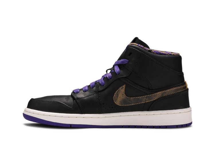 Air Jordan 1 Retro Mid Nouveau Black History Month (2014)