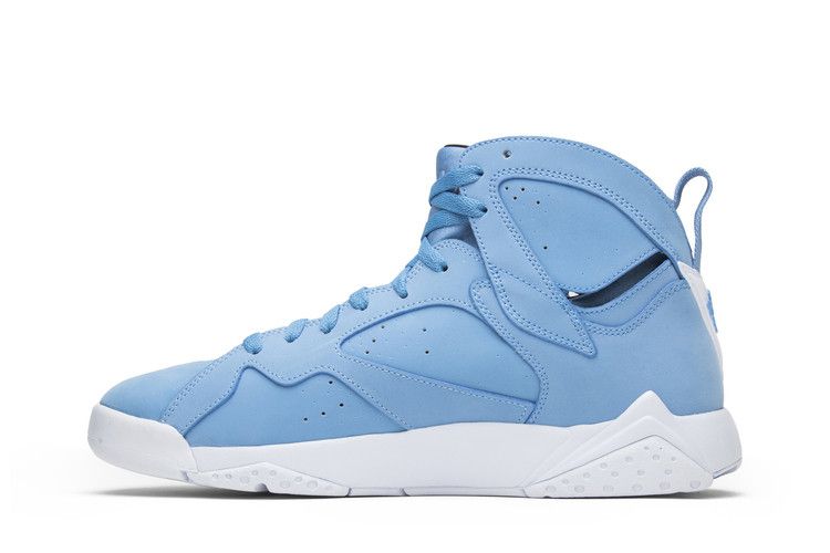 Air Jordan 7 Retro Pantone