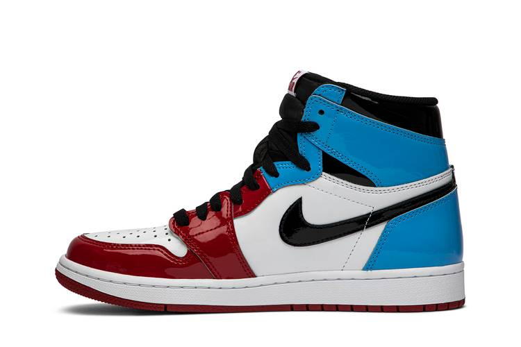 Air Jordan 1 Retro High Fearless UNC Chicago