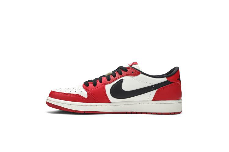 Air Jordan 1 Retro Low Chicago (2016)