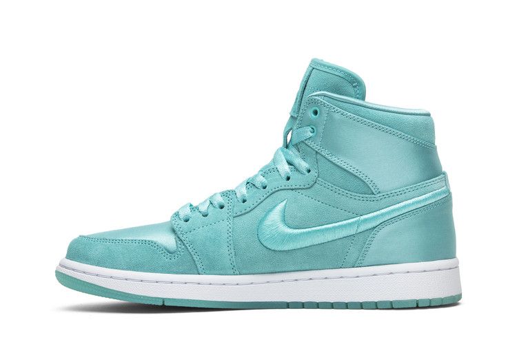 Air Jordan 1 Retro High Season of Her Light Aqua (Women's)