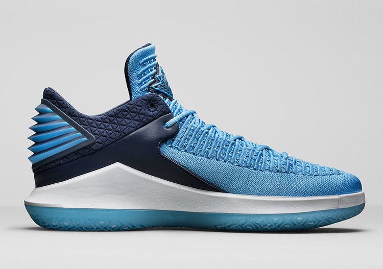 Air Jordan XXXII Low UNC Win Like 82