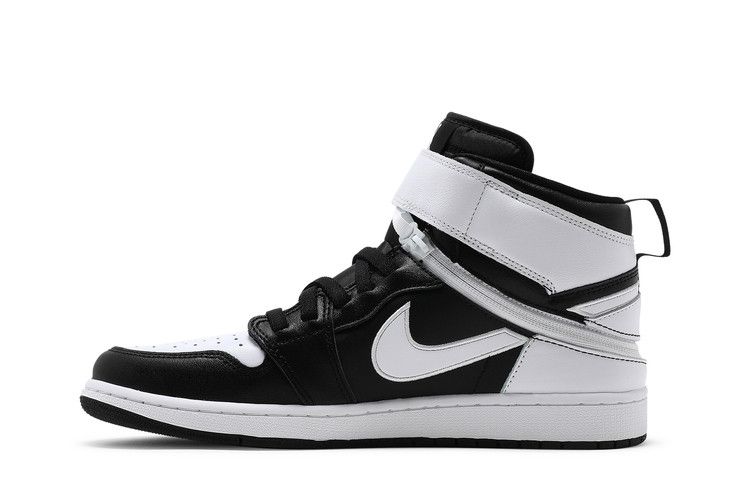 Air Jordan 1 High FlyEase Panda