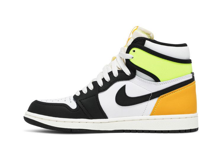 Air Jordan 1 Retro High White Black Volt University Gold