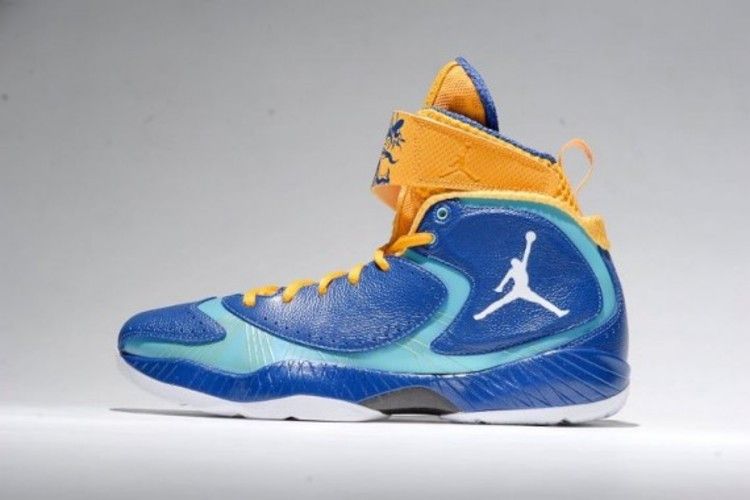 Air Jordan 2012 Deluxe Year of the Dragon