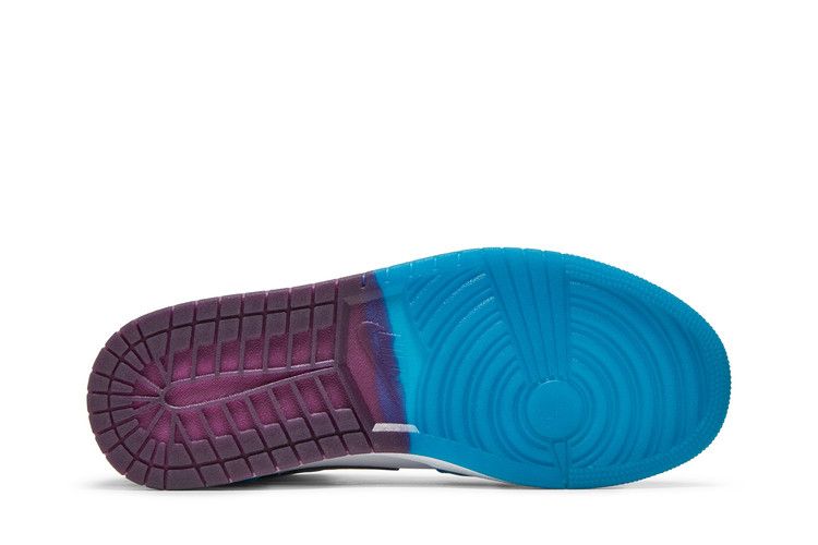 Air Jordan 1 Mid Hornets