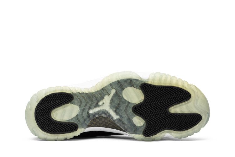 Air Jordan 11 Retro Concord DMP (2006)