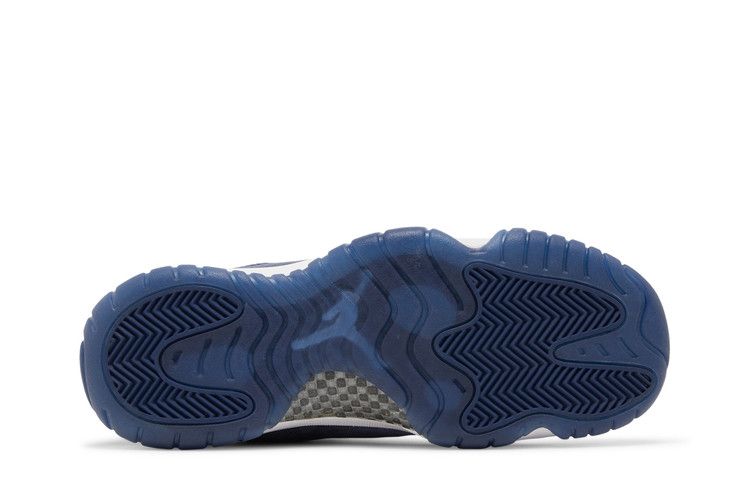 Air Jordan 11 Retro Midnight Navy (Women's)