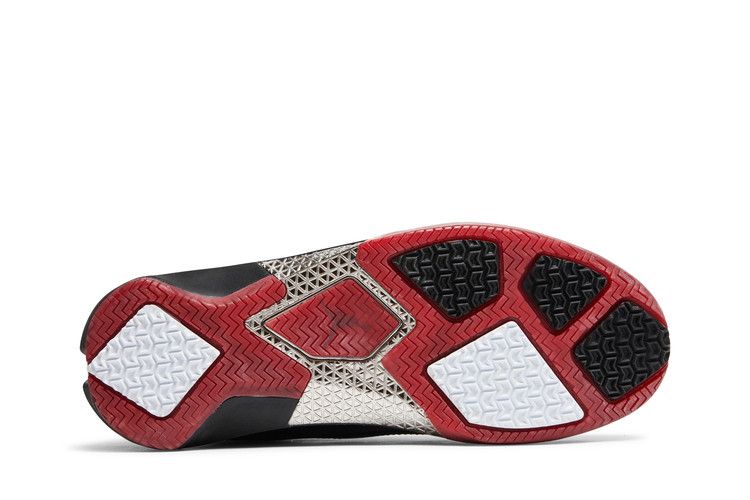 Air Jordan 22 OG Black Varisty Red 5 8ths