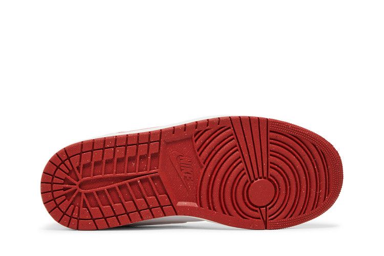 Air Jordan 1 Mid SE Dune Red
