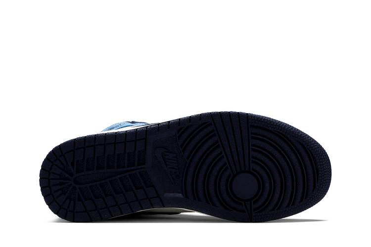 Air Jordan 1 Retro High Obsidian