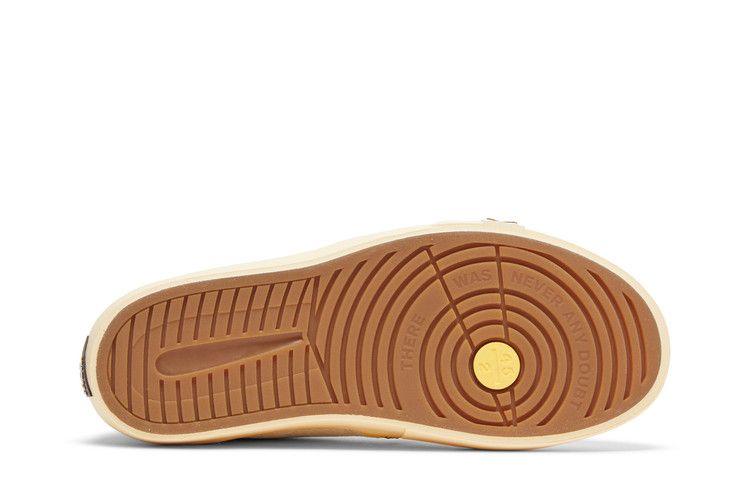 Air Jordan Series Mid Maison Chateau Rouge Sail