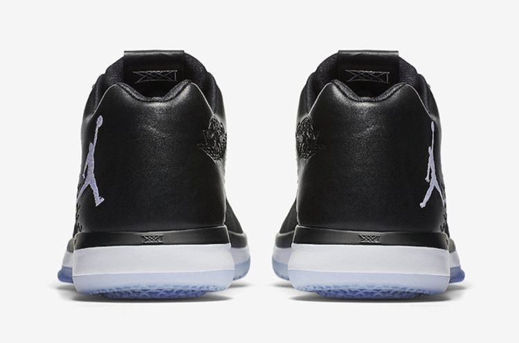 Air Jordan XXX1 Low Black White