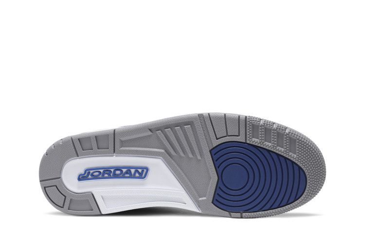 Air Jordan 3 Retro Varsity Royal Cement