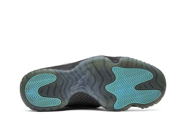Air Jordan 11 Retro Gamma Blue