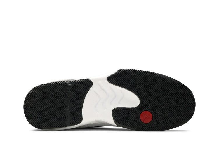 Air Jordan Max Aura 2 White Gym Red Black