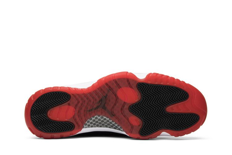 Air Jordan 11 Retro Playoffs (2012)