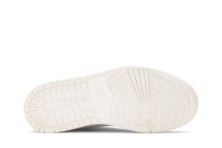 Air Jordan 1 Retro High Mica Green (Women's)