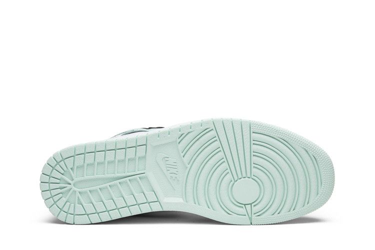 Air Jordan 1 Retro High Igloo