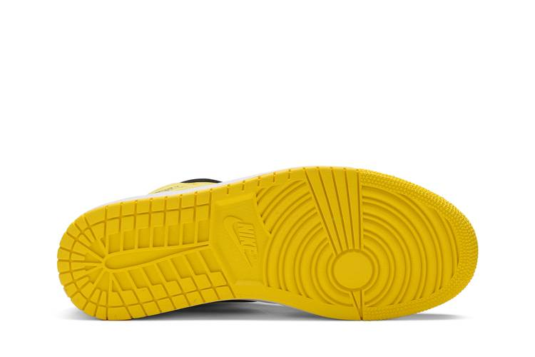 Air Jordan 1 Mid Yellow Toe Black