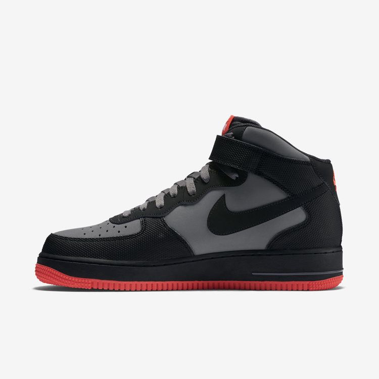 Nike Air Force 1 Mid Hot Lava (2015)