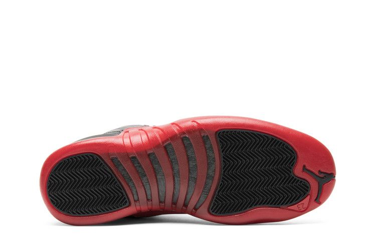 Air Jordan 12 Retro Flu Game (2016)
