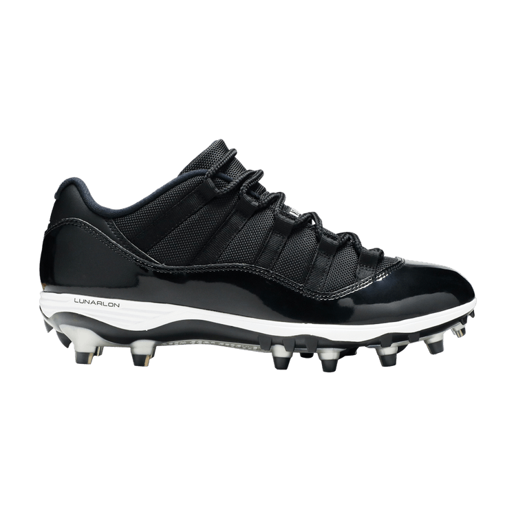 Air Jordan 11 Retro Low Cleat Black