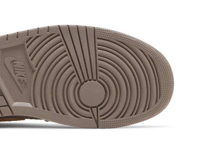 Air Jordan 1 Low SE Craft Taupe Haze