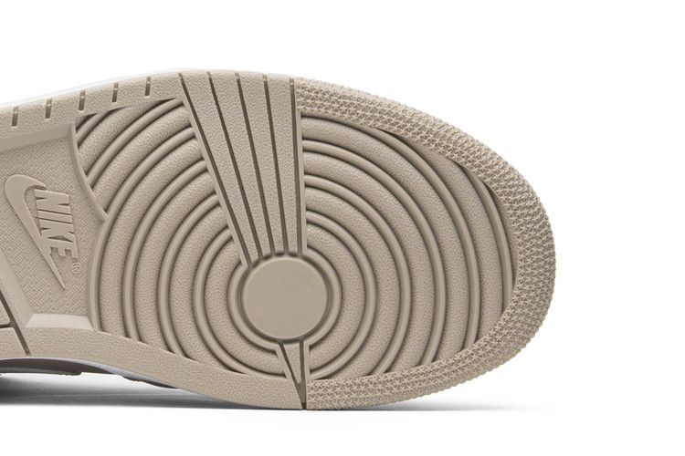 Air Jordan 1 Mid Desert Sand
