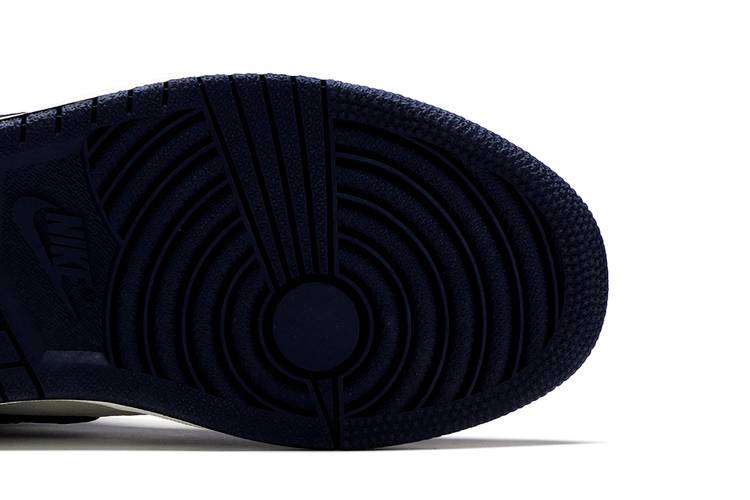 Air Jordan 1 Retro High Obsidian