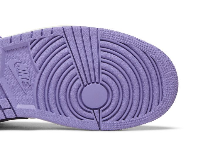 Air Jordan 1 Mid Action Grape (Women's)