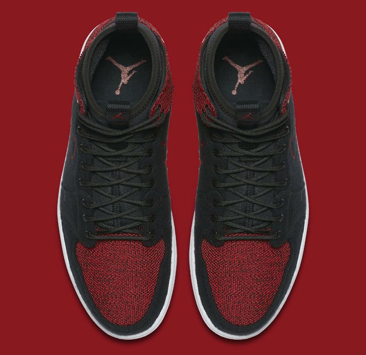 Air Jordan 1 Retro Ultra High Bred
