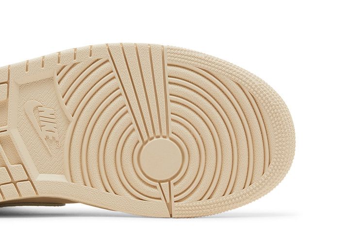 Air Jordan 1 Mid Legend Light Brown (Women's)