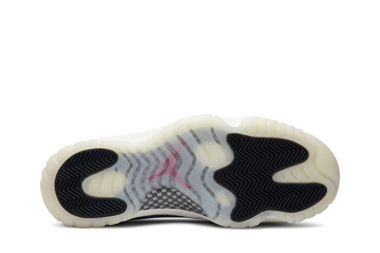 Air Jordan 11 Retro Low Snake Light Bone