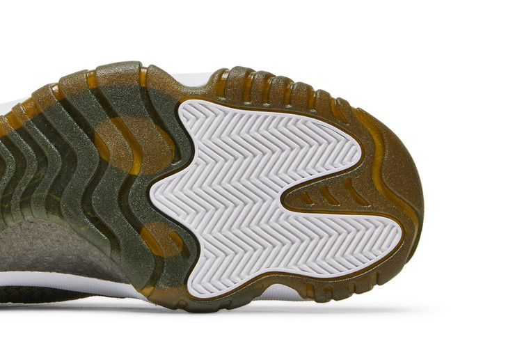 Air Jordan Future Iguana