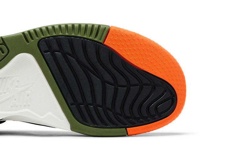 Air Jordan Max Aura 5 Black Bright Mandarin Sail Sky J Light Olive