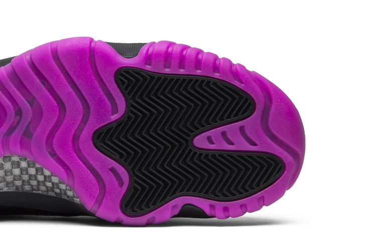 Air Jordan 11 Retro Low Think 16 Rook To Queen (Women's)