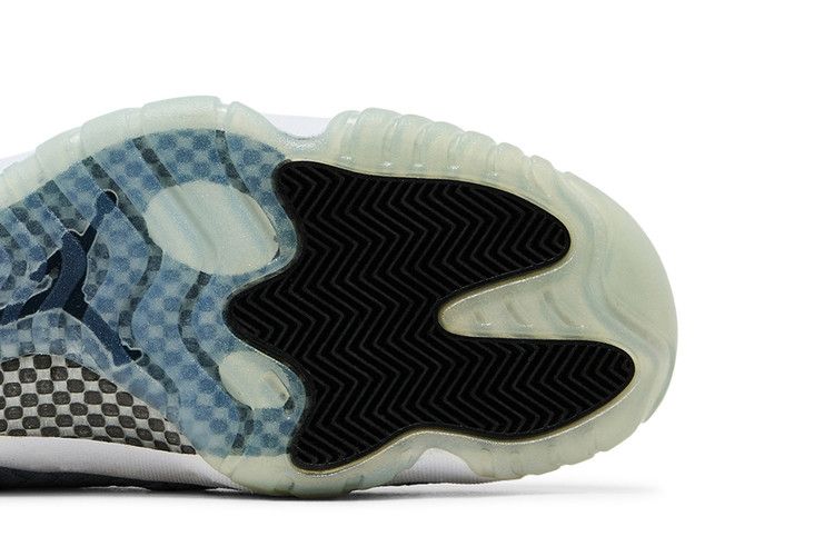 Air Jordan Future Premium Metallic Silver