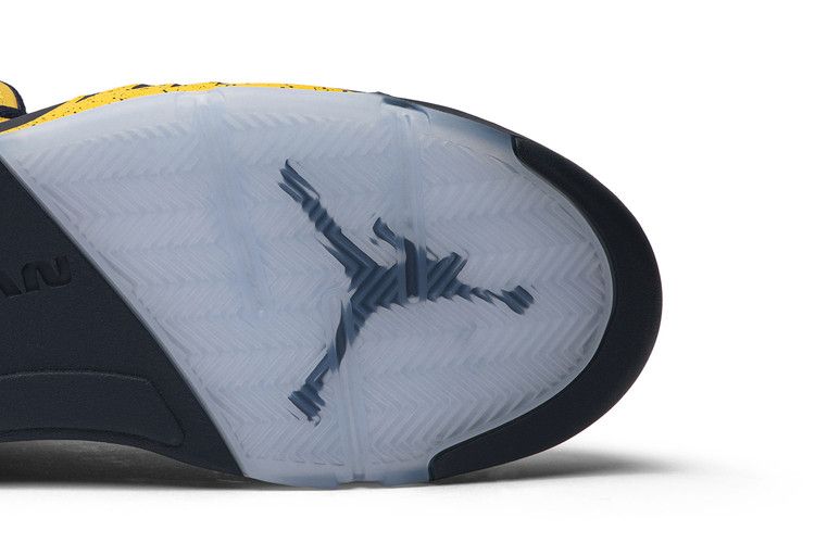 Air Jordan 5 Retro Michigan (2019)