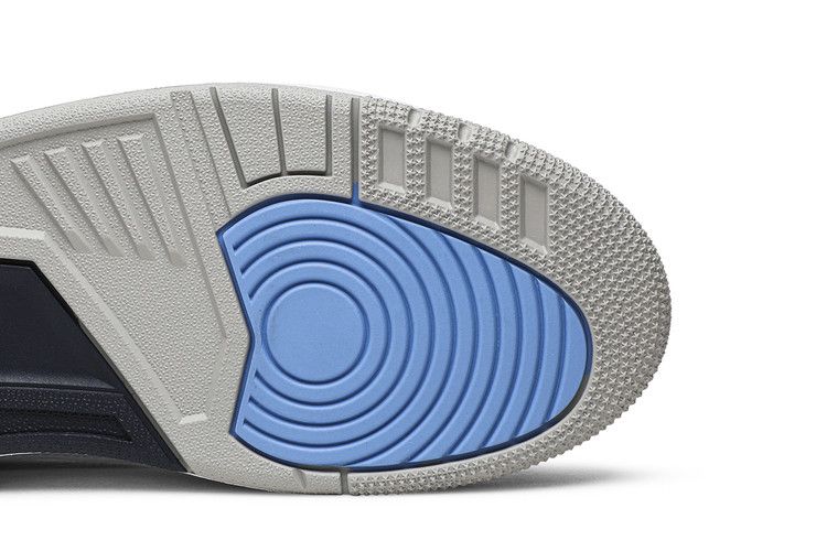 Air Jordan 3 Retro UNC (2020)