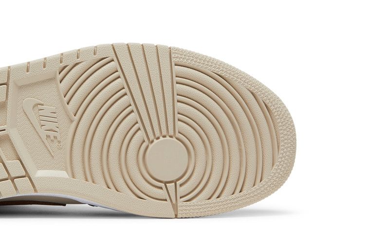 Air Jordan 1 Mid SE Brown Basalt Oatmeal (Women's)