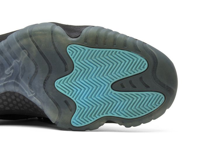 Air Jordan 11 Retro Gamma Blue