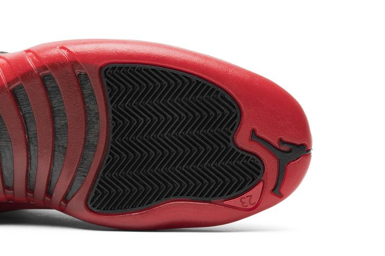 Air Jordan 12 Retro Flu Game (2016)