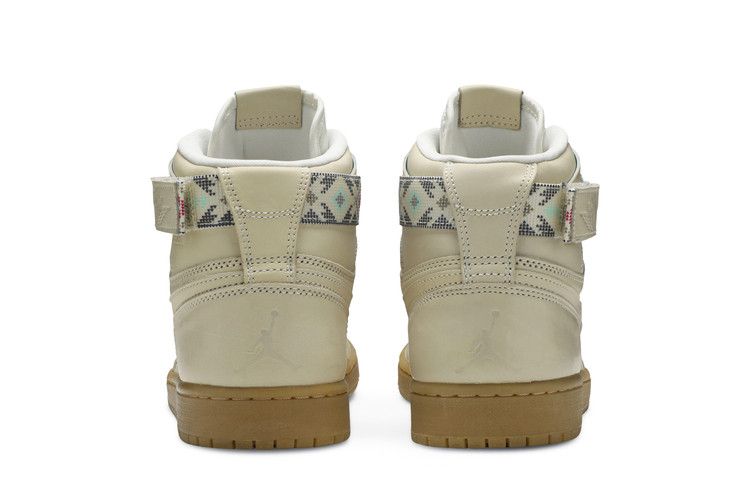 Air Jordan 1 Retro High Strap N7